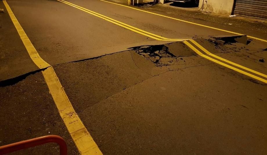 Тайвань всколыхнул еще одно землетрясение: есть жертвы Тайвань всколыхнул еще одно землетрясение: есть жертвы