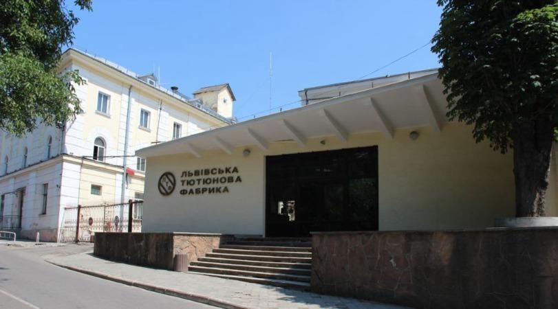 Обвинение Львовской табачной фабрики в нарушениях от чиновника Минздрава оказалось фейком – СМИ