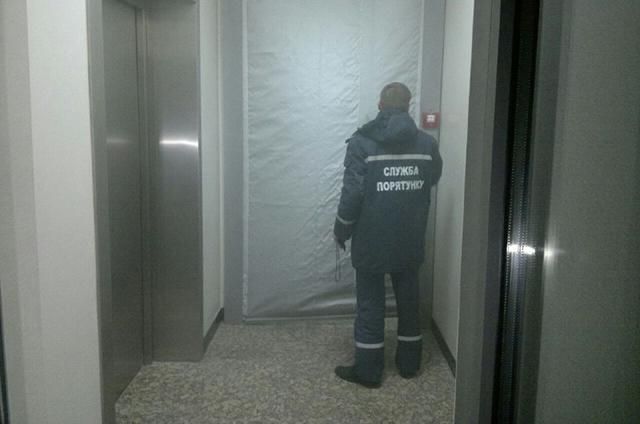 В редакции издания "Вести" сильное задымление, проводится эвакуация: фото