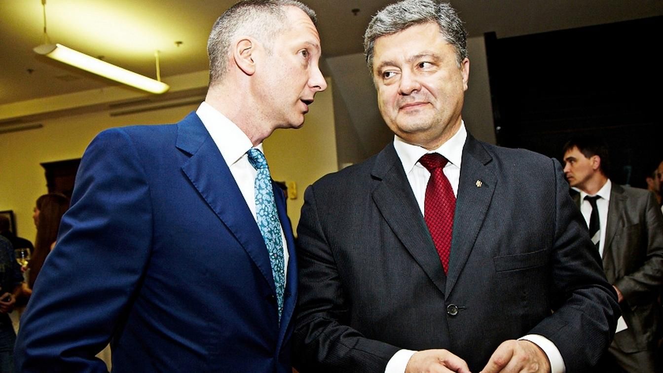Порошенко та Ложкін могли збагатитися відмитими оточенням Януковича грошима, – Al Jazeera