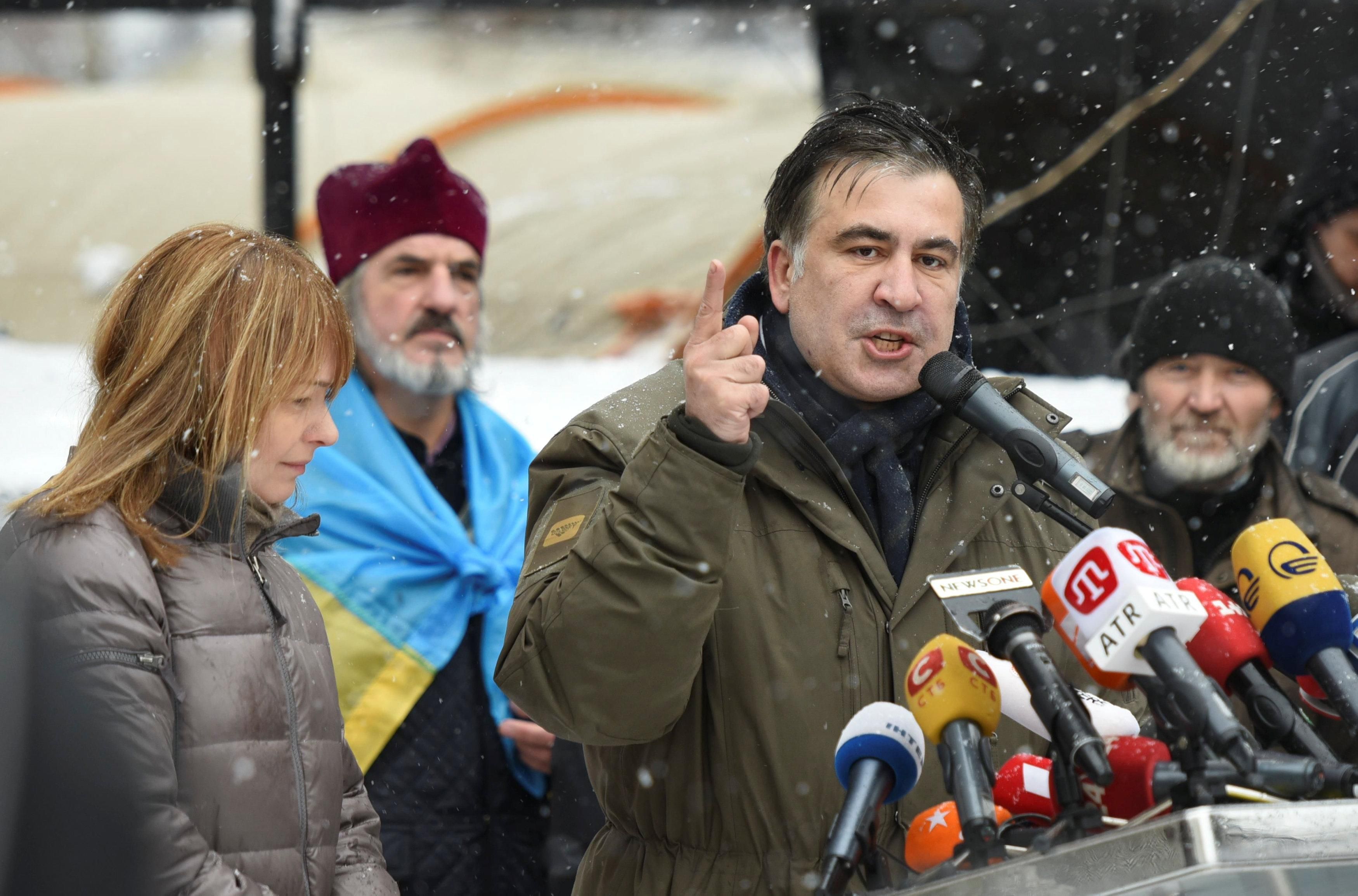 Порошенко своими атаками снова вывел меня на авансцену, – Саакашвили в интервью Liberation