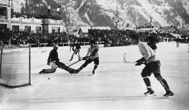 На Зимових Олімпійських Іграх канадські хокеїсти встановили рекорд, забивши 122 шайби