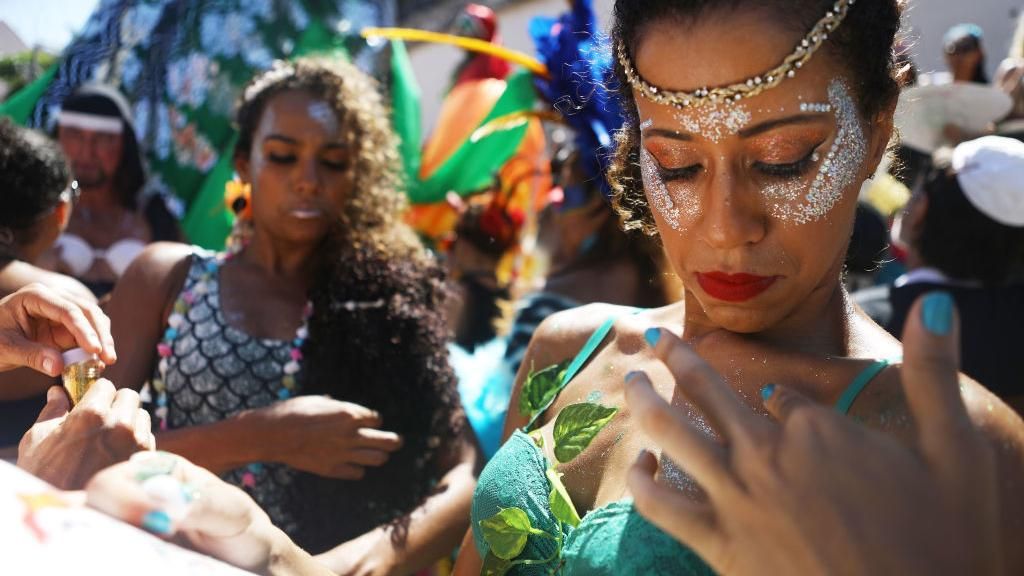 У Ріо-де-Жанейро розпочався всесвітньо відомий карнавал: фото та відео У Ріо-де-Жанейро розпочався всесвітньо відомий карнавал: фото та відео