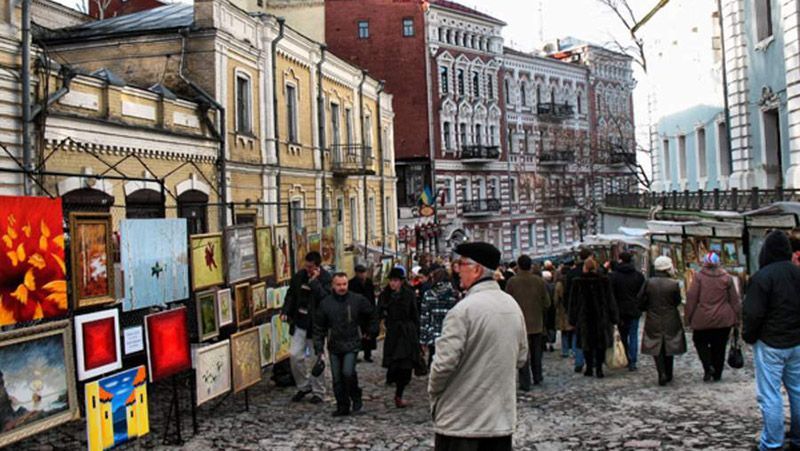 Андріївський узвіз може залишитись без сувенірів: відомі причини