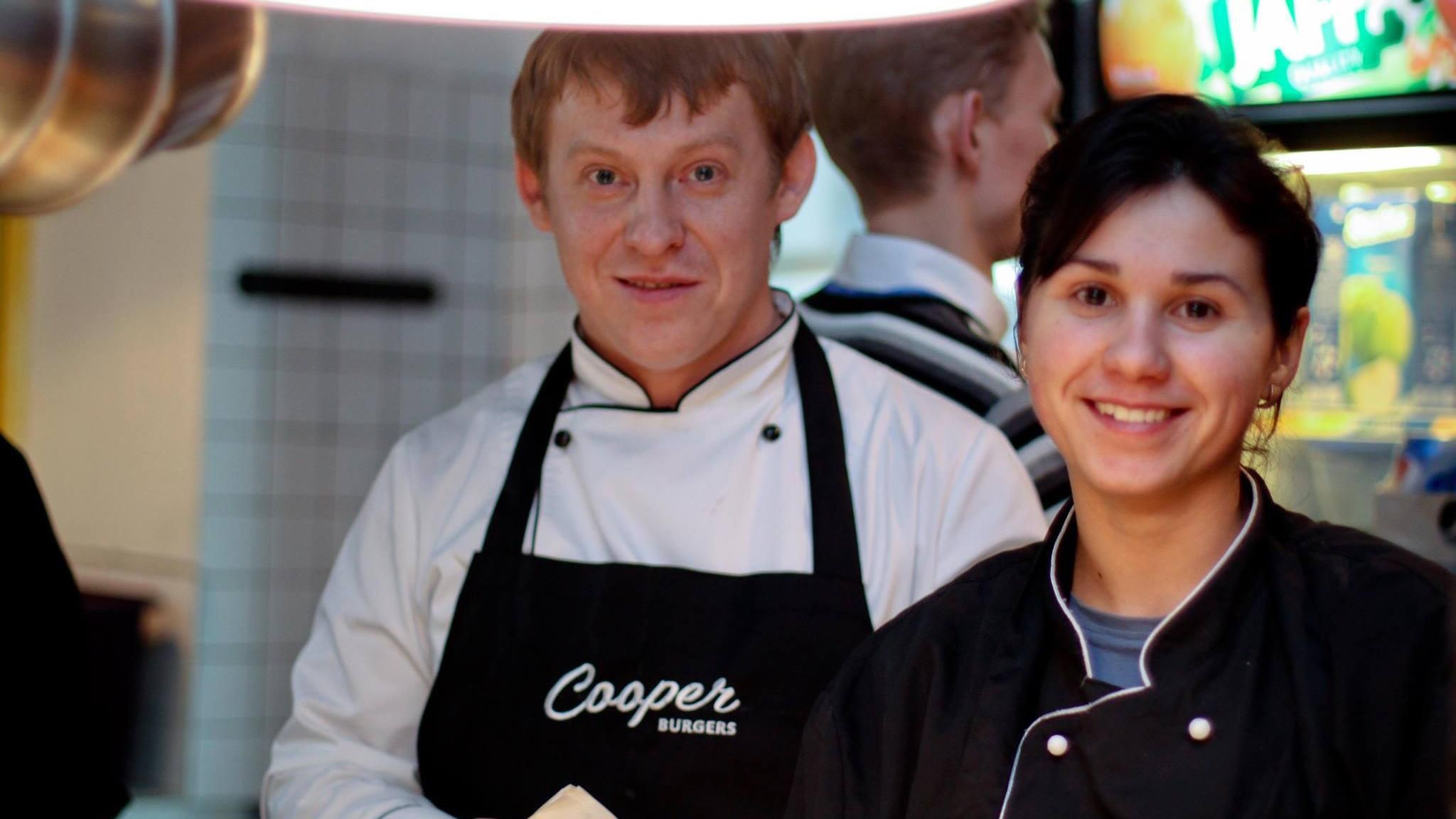 Вбивство на зупинці у Києві: з'явилась інформацію про загиблого Вбивство на зупинці у Києві: з'явилась інформацію про загиблого