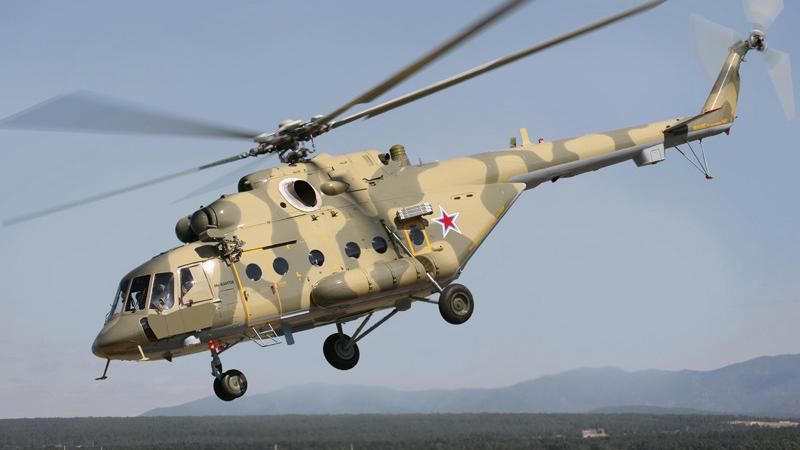 У Росії після аварійної посадки загорівся вертоліт: двоє людей загинули