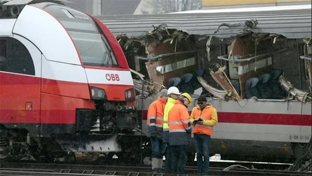 Зіткнення потягів в Австрії