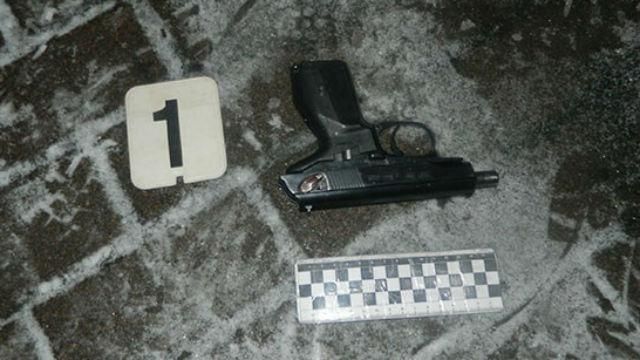 У Києві знову стріляли: поранено чоловіка У Києві знову стріляли: поранено чоловіка