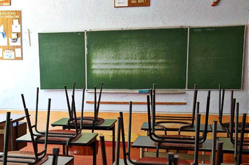 Учеников почти половины всех киевских школ отправили на карантин