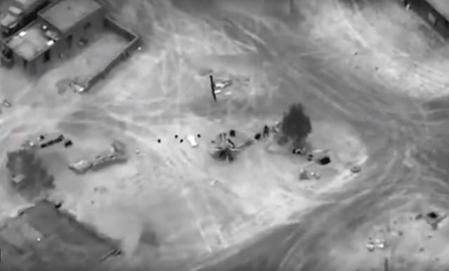 Авиаудар по наемниках "Вагнера" в Сирии: СМИ показали видео Авиаудар по наемниках "Вагнера" в Сирии: СМИ показали видео