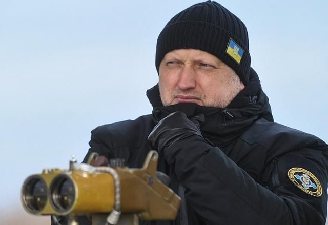"Я тоді казав неправду": Турчинов зробив відверте зізнання про українську армію