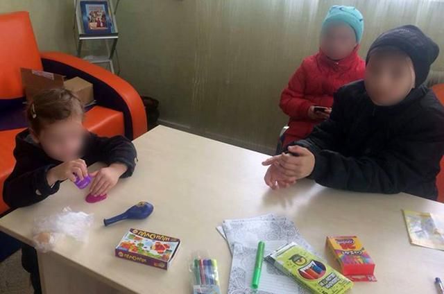 В Івано-Франківську голодна дитина втекла з дому до сусідів: опубліковані фото