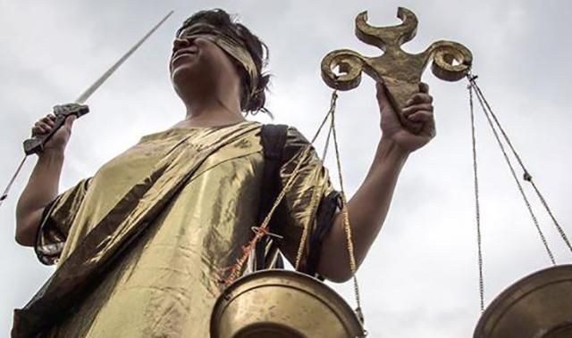 Судьи Януковича контролируют систему хозяйственных судов Украины Судьи Януковича контролируют систему хозяйственных судов Украины