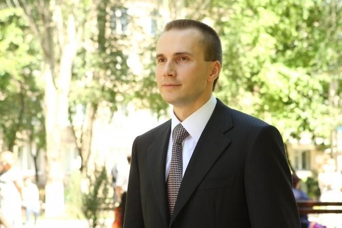 Экс-депутат Госдумы заявил, что сын Януковича финансировал создание "ДНР" и "ЛНР" Экс-депутат Госдумы заявил, что сын Януковича финансировал создание "ДНР" и "ЛНР"