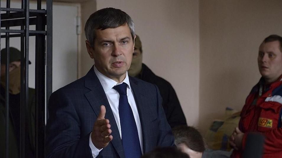 Опального Труханова захищатиме одіозний адвокат Опального Труханова захищатиме одіозний адвокат