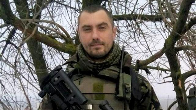 Цинизм и надругательство над погибшим: боевики не отдают тело бойца АТО Цинизм и надругательство над погибшим: боевики не отдают тело бойца АТО