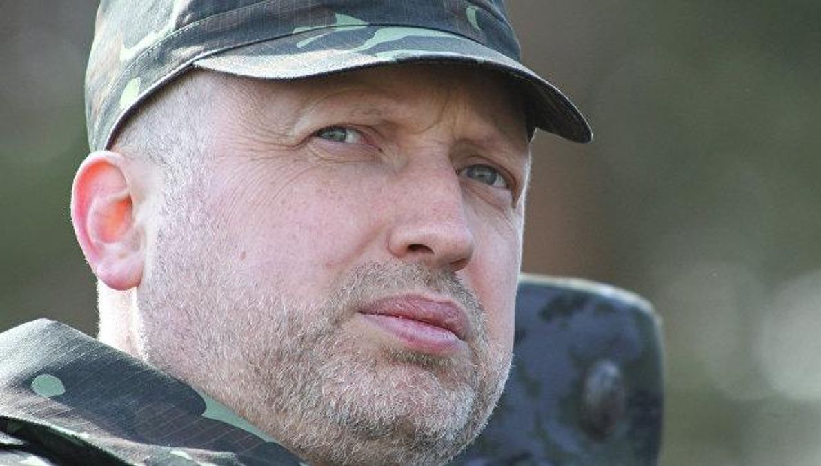 Вони брали нас на виснаження, – Турчинов розповів про небезпечну тактику російських військ Вони брали нас на виснаження, – Турчинов розповів про небезпечну тактику російських військ