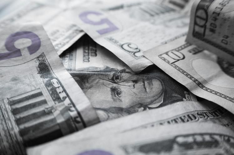 Курс валют НБУ на 19-02-2018: курс долара, курс євро Курс валют НБУ на 19-02-2018: курс долара, курс євро