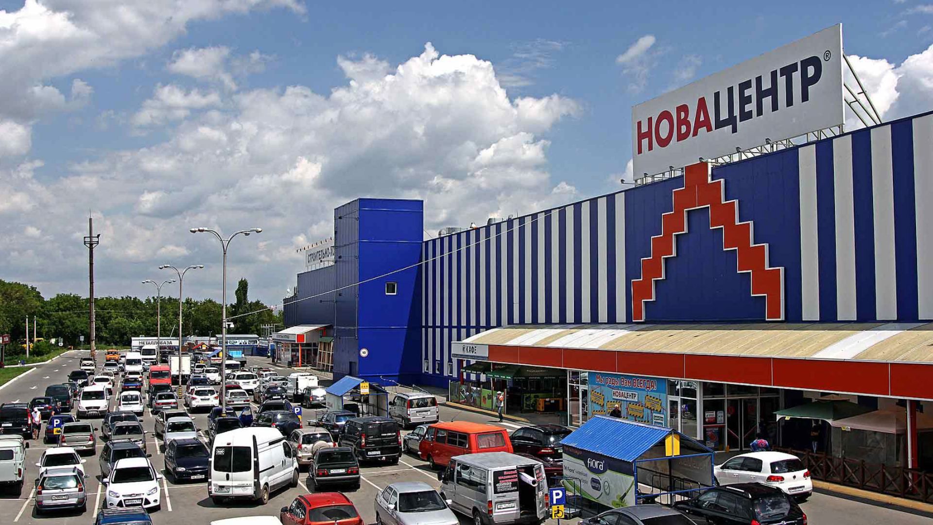 Український депутат активно розвиває бізнес в анексованому Криму та Росії: деталі Український депутат активно розвиває бізнес в анексованому Криму та Росії: деталі