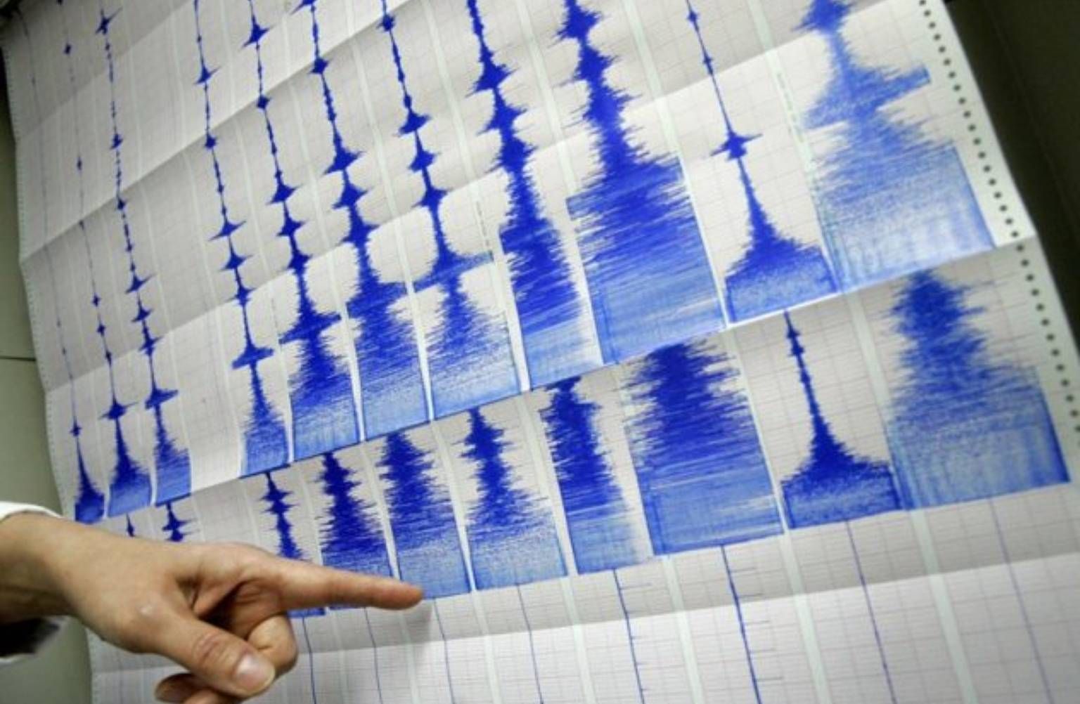 Потужний землетрус у Мексиці: кількість повторних поштовхів сягнула понад 120