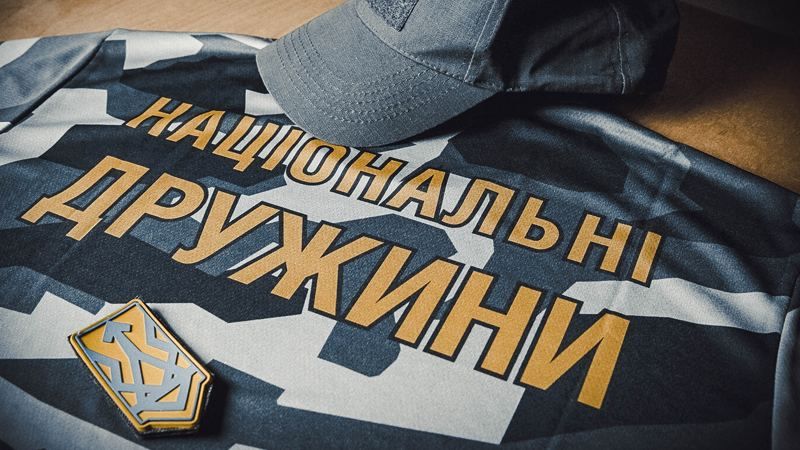 Вооруженные члены "Национальных дружин" спровоцировали конфликт на Ивано-Франковщине Вооруженные члены "Национальных дружин" спровоцировали конфликт на Ивано-Франковщине