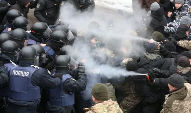 Двом учасникам сутичок під Солом’янським судом Києва обрано запобіжні заходи