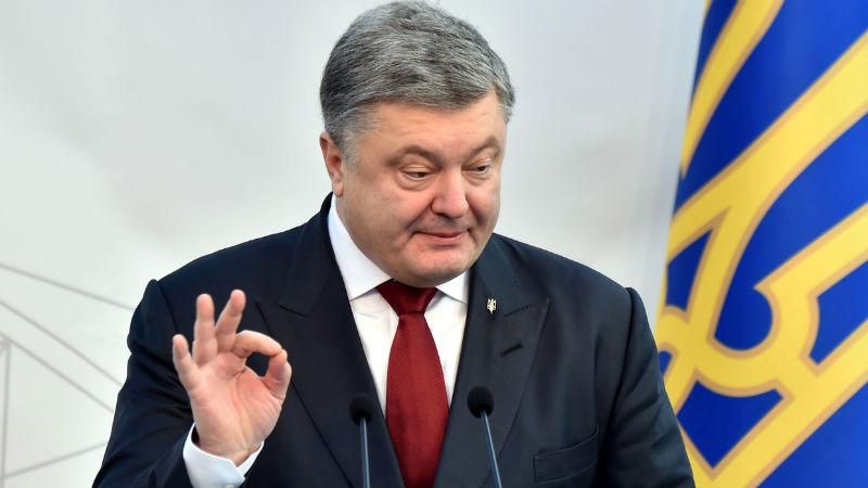 Порошенко намекнул, что США предоставит Украине "далеко не только" "Джевелины" Порошенко намекнул, что США предоставит Украине "далеко не только" "Джевелины"