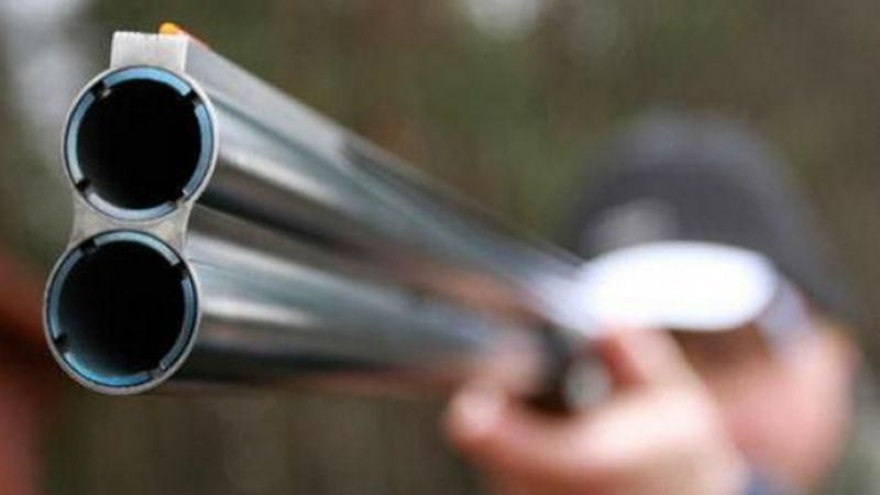 У Львові чоловік відкрив стрілянину з вікна будинку У Львові чоловік відкрив стрілянину з вікна будинку