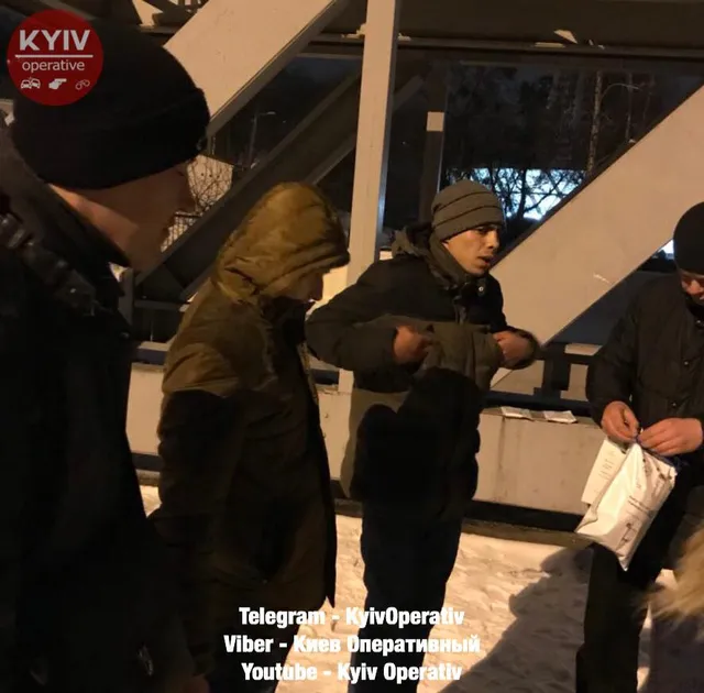 Українці пограбували поляка у Києві Українці пограбували поляка у Києві