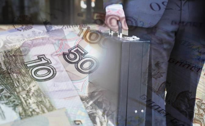 Санкции США в действии: российские олигархи массово выводят деньги из Европы Санкции США в действии: российские олигархи массово выводят деньги из Европы