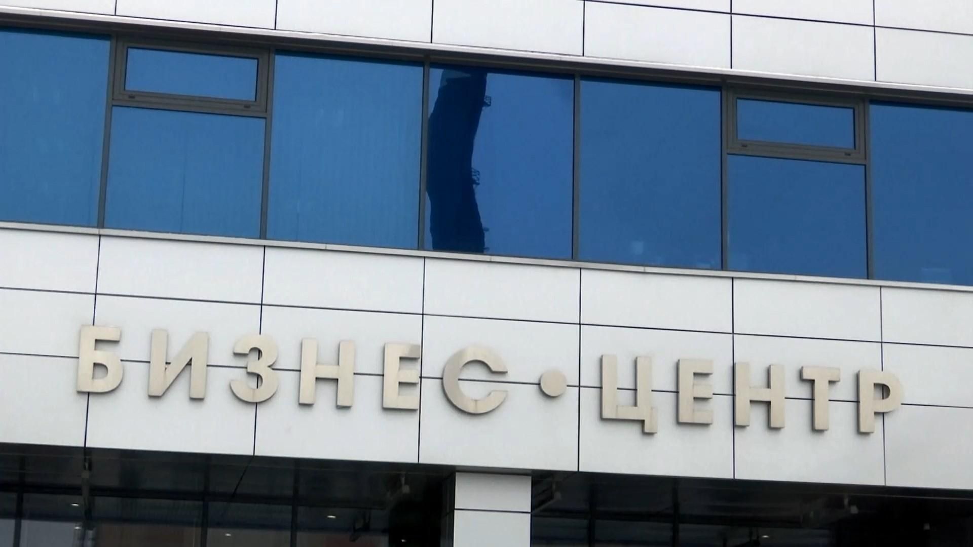 Российская "фабрика троллей": Бывший работник раскрыл подробности его работы Российская "фабрика троллей": Бывший работник раскрыл подробности его работы