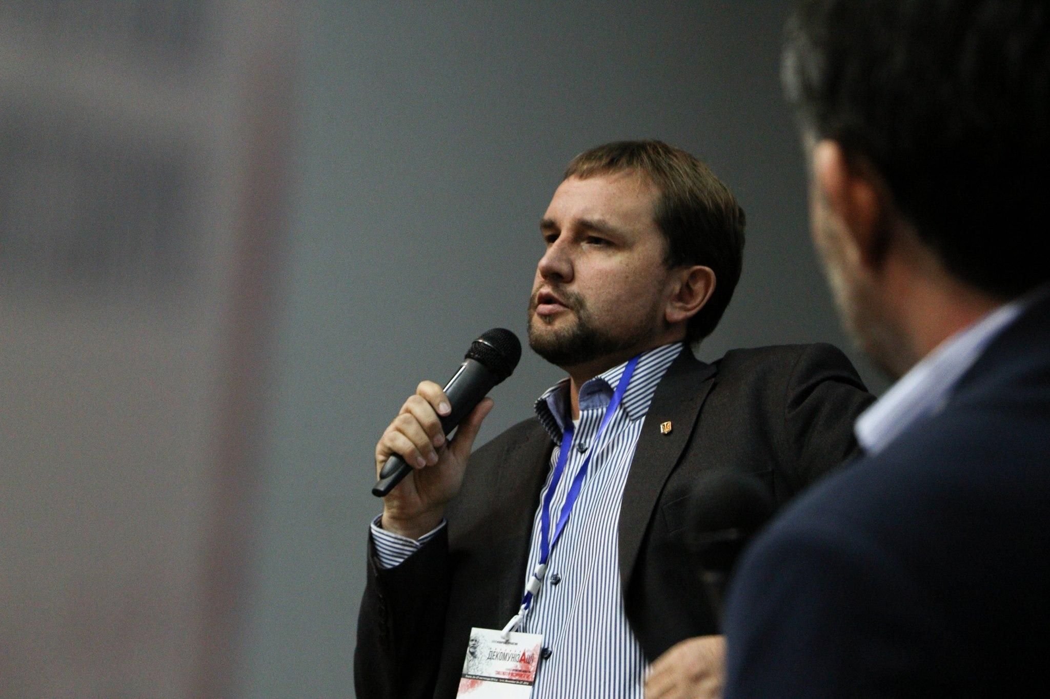 За три роки у Польщі осквернили 15 українських місць пам'яті, – В’ятрович За три роки у Польщі осквернили 15 українських місць пам'яті, – В’ятрович