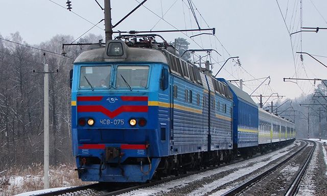 "Укрзалізниця" призупинила продаж квитків на дати після 25 березня "Укрзалізниця" призупинила продаж квитків на дати після 25 березня