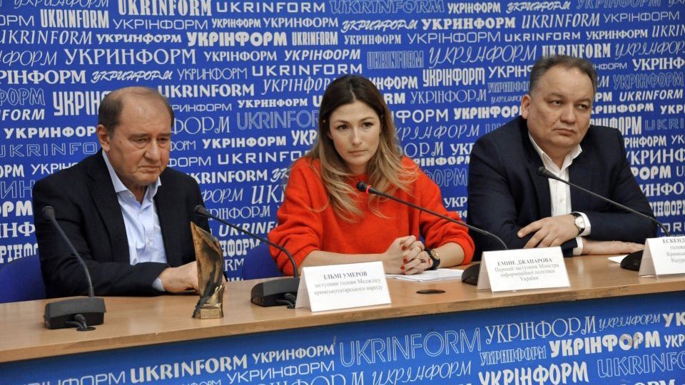 В Україні створили документальний фільм про політв'язнів з Криму В Україні створили документальний фільм про політв'язнів з Криму