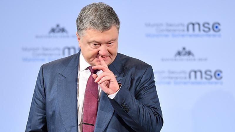 Порошенко про поїздку на Луганщину в 2014-му: Невідомі, що прийшли з Росії, обстріляли моє авто 