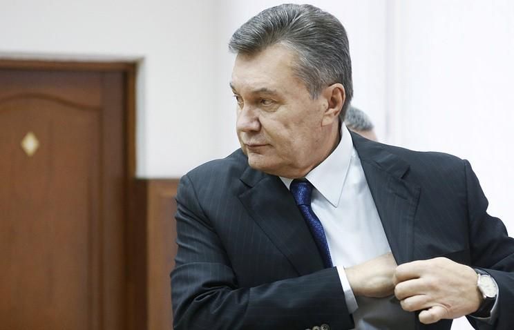 Янукович сильно зекономив на адвокатах, – експерт про свідчення Порошенка в суді