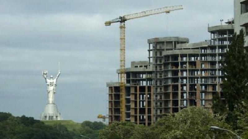 Як родичі високопосадовців знищують пам'ятки архітектури в Києві: розслідування журналістів Як родичі високопосадовців знищують пам'ятки архітектури в Києві: розслідування журналістів