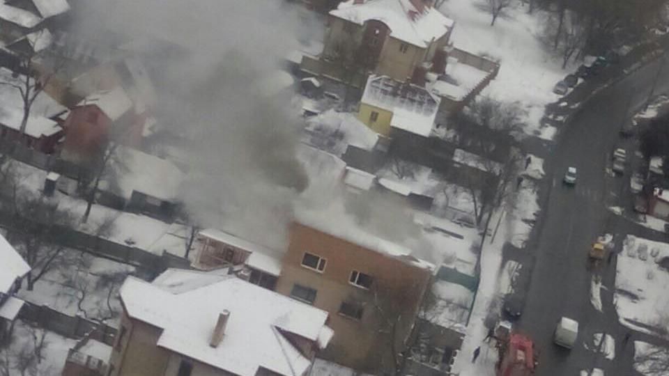 У Києві сталася масштабна пожежа: видовищні фото У Києві сталася масштабна пожежа: видовищні фото