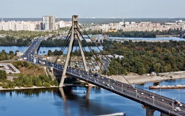 У Києві перейменували Московський міст та парк Дружби народів