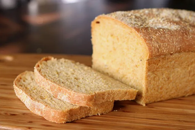Як освіжити черствий хліб