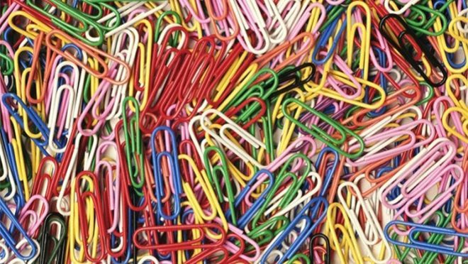 Мэра Скадовска обвинили в коррупции из-за закупки канцелярских скрепок Мэра Скадовска обвинили в коррупции из-за закупки канцелярских скрепок