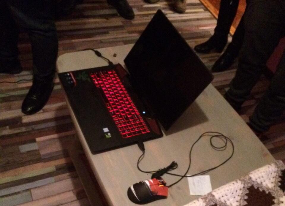 В Україні затримали хакера, який завдав 30 країнам збитків на сотні мільйонів євро В Україні затримали хакера, який завдав 30 країнам збитків на сотні мільйонів євро