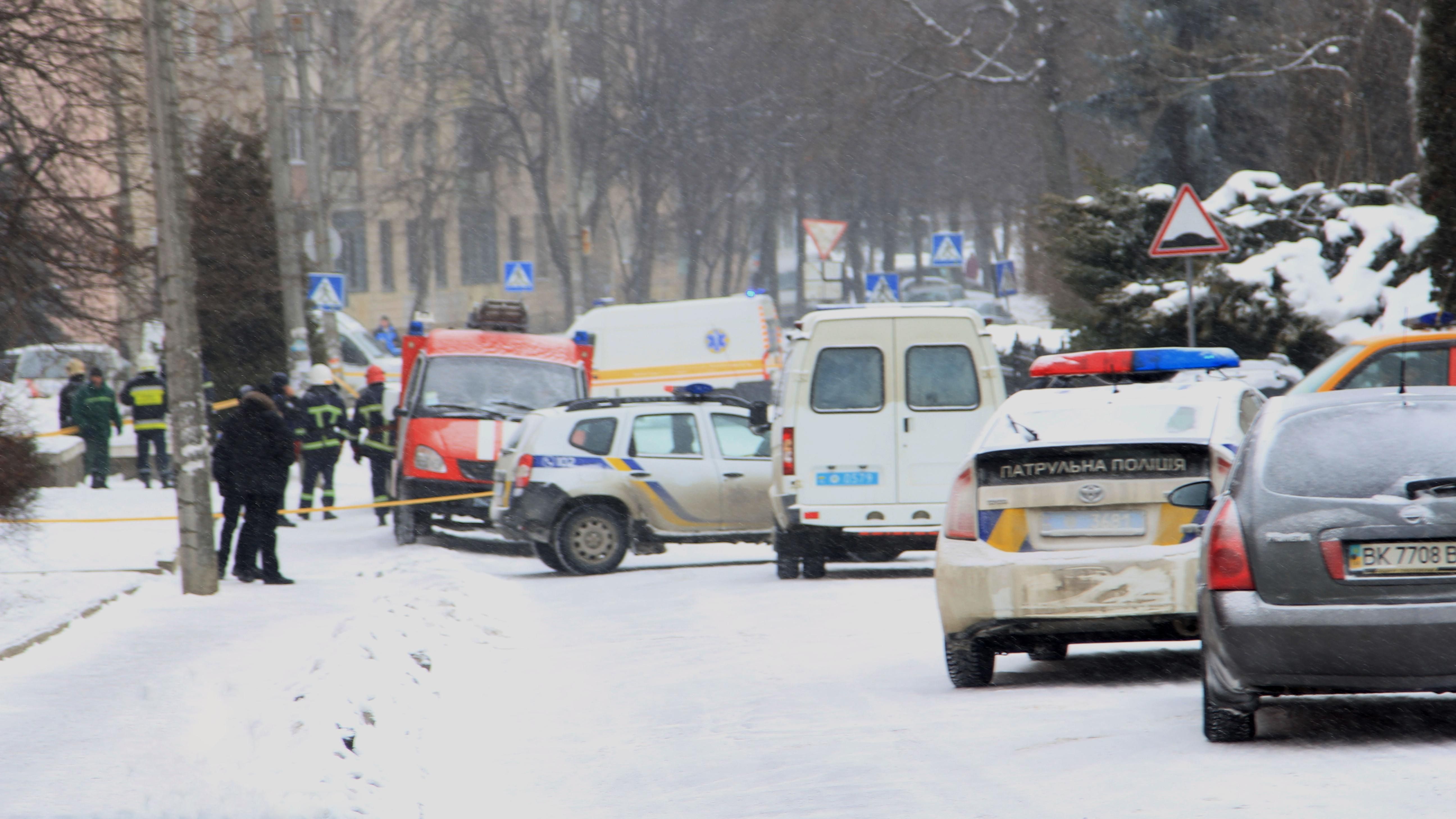 Вблизи школы в Ровенской области обнаружили опасную находку: фото