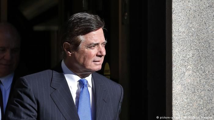 Манафорт был консультантом "Оппозиционного блока" после побега Януковича, – Bloomberg Манафорт был консультантом "Оппозиционного блока" после побега Януковича, – Bloomberg