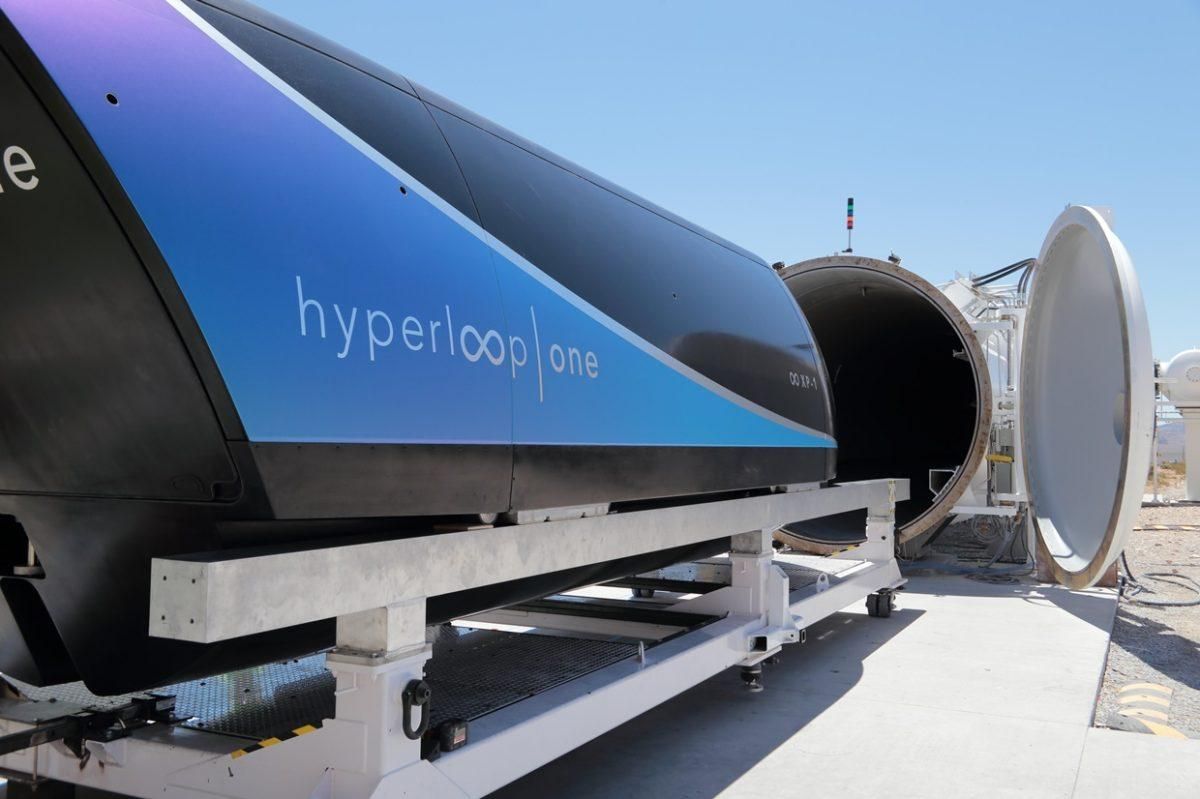 Капсулу Hyperloop вперше показали зсередини: футуристичні знімки