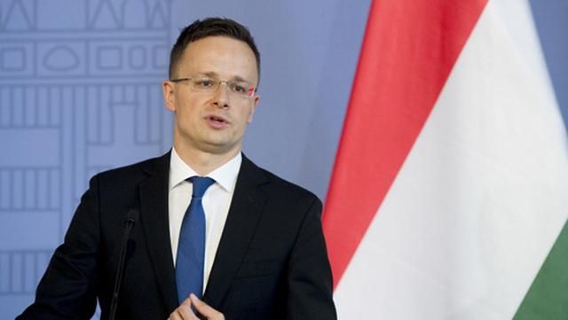 Скасування мовного закону "Колесніченка-Ківалова" викликала обурливу реакцію в Угорщині