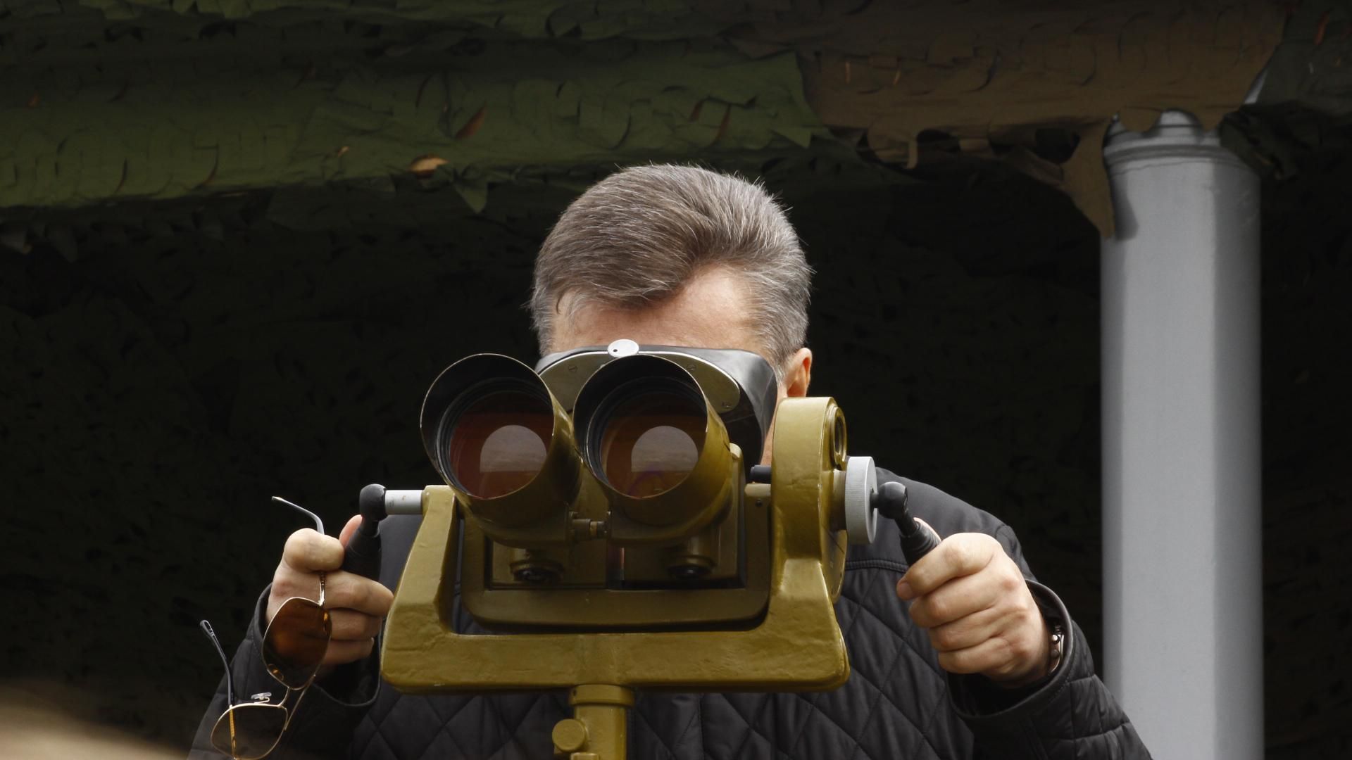 Янукович объяснил свое обращение к Путину в 2014 году Янукович объяснил свое обращение к Путину в 2014 году