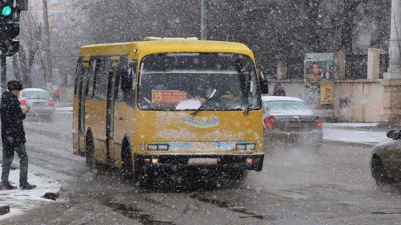 Негода в Україні: на Херсонщині до травмпункту потрапили понад 60 пацієнтів Негода в Україні: на Херсонщині до травмпункту потрапили понад 60 пацієнтів