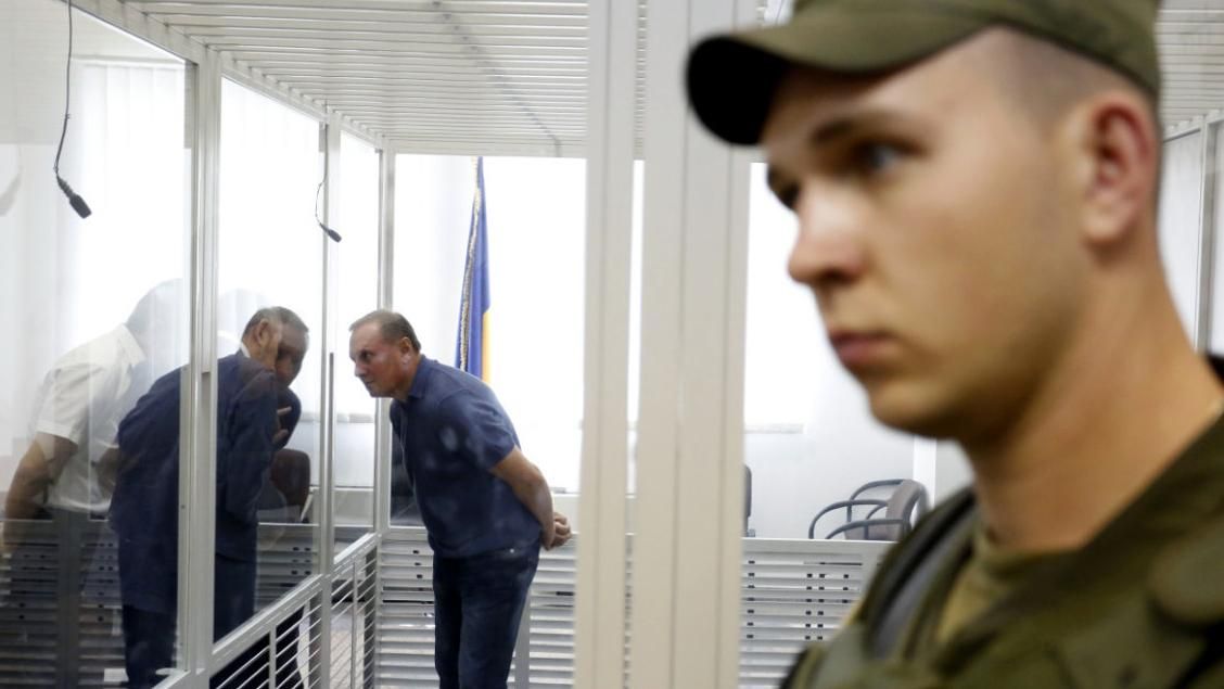 У Луценка відзвітували про хід справи екс-"регіонала" Єфремова У Луценка відзвітували про хід справи екс-"регіонала" Єфремова