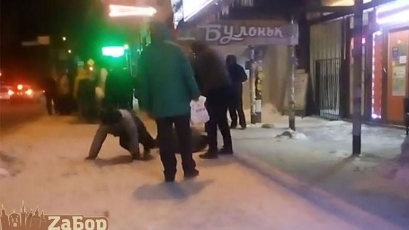 В Запорожье серьезно избили бойца АТО: видео